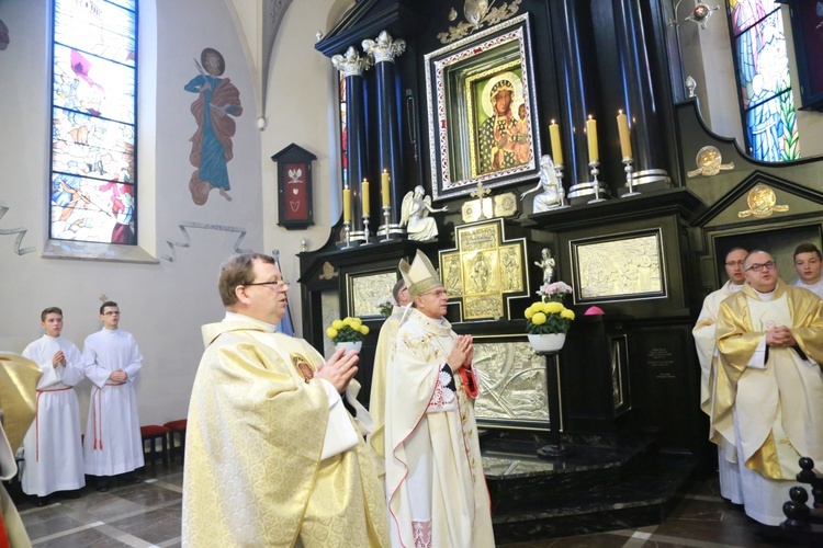 Abp Mokrzycki w Borzęcinie Dolnym