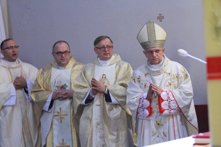 Abp Mokrzycki w Borzęcinie Dolnym