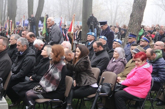 Prezydent na cmentarzu legionistów w Łowczówku