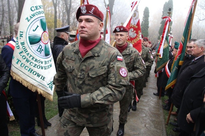 Prezydent na cmentarzu legionistów w Łowczówku