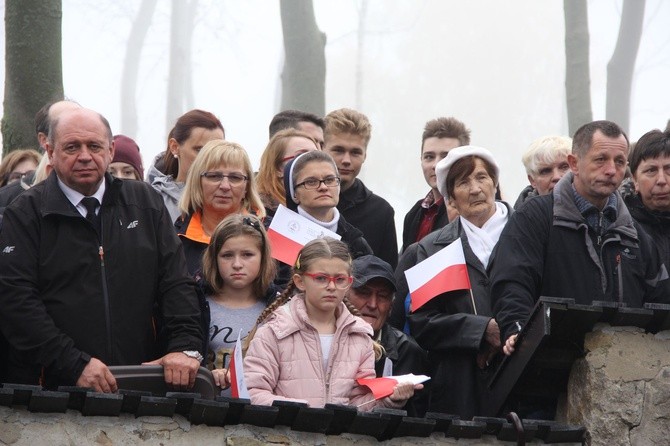 Prezydent na cmentarzu legionistów w Łowczówku