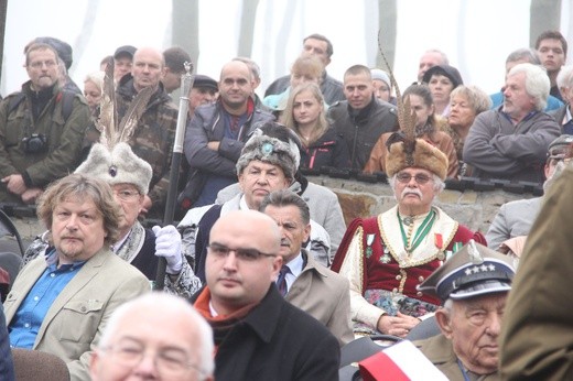 Prezydent na cmentarzu legionistów w Łowczówku