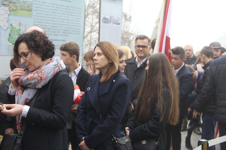 Prezydent na cmentarzu legionistów w Łowczówku