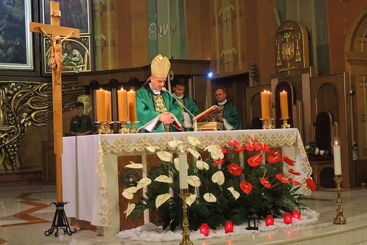 Świętowanie harcerzy ZHR z Niepodległą