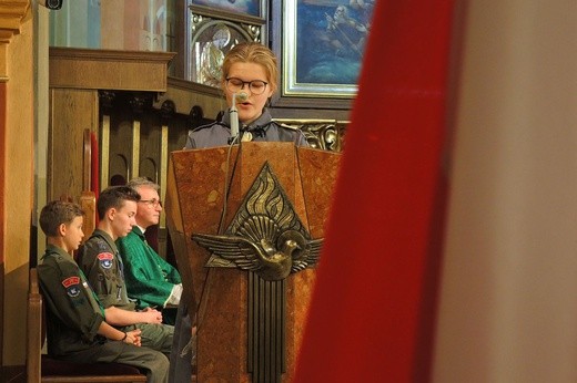 Świętowanie harcerzy ZHR z Niepodległą