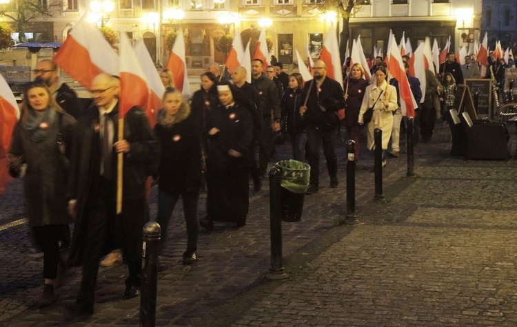 Świętowanie harcerzy ZHR z Niepodległą