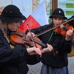 Świętowanie harcerzy ZHR z Niepodległą