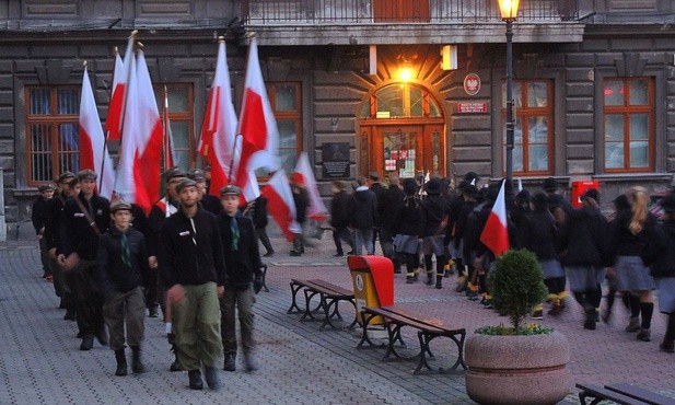 Druhowie na czele marszu dla Niepodległej