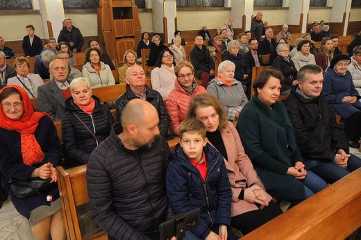 Kantata i obelisk dla Niepodległej na Złotych Łanach