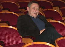 Waldemar Niedźwiedź, właściciel kina Bajka.