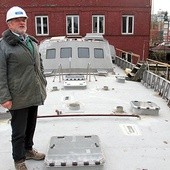 – Statek będzie służył ubogim – zapewnia kapitan Waldemar Rzeźnicki.