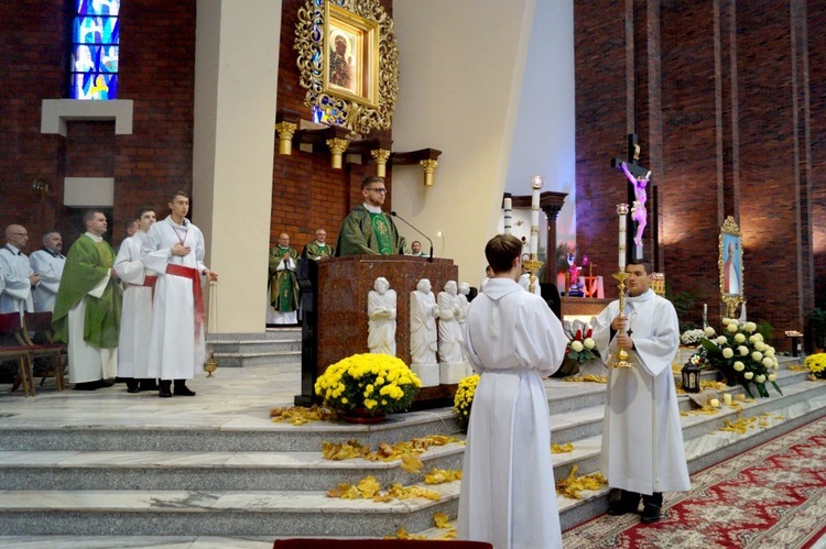 Poświęcenie tablicy pamięci Orląt Lwowskich