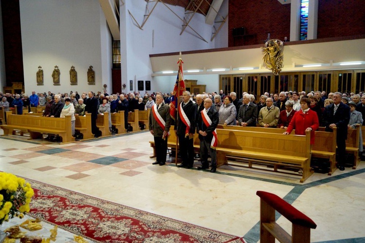 Poświęcenie tablicy pamięci Orląt Lwowskich