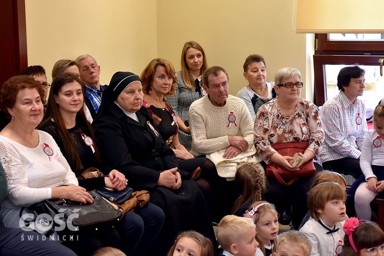 Akademia z okazji 11 listopada w przedszkolu sióstr prezentek