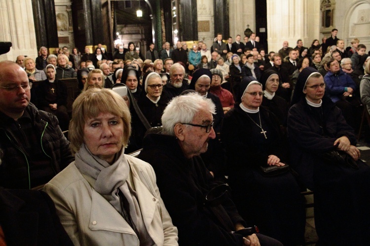 Pogrzeb ks. infułata Janusza Bielańskiego - importa