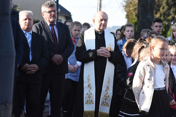 Patriotycznie w Trzetrzewinie