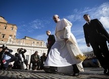 Papież: Żadnych cenników w kościołach