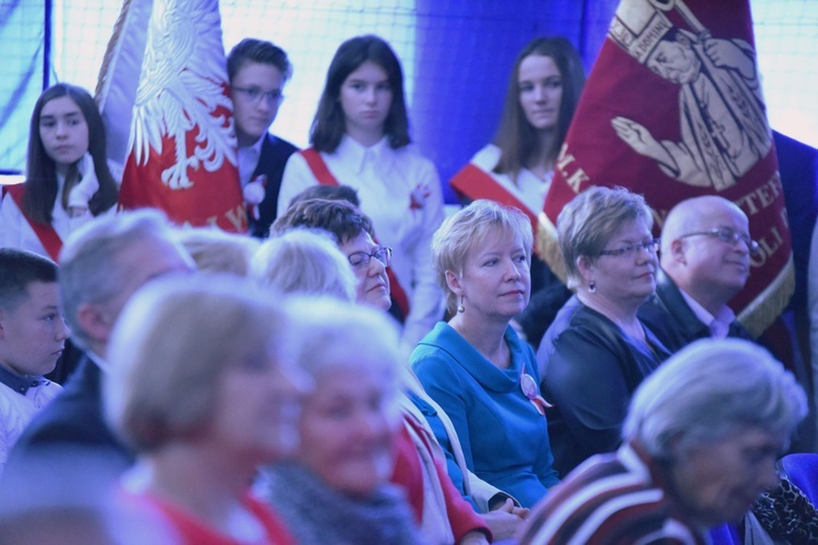 100 lat szkoły w Biadolinach Szlacheckich