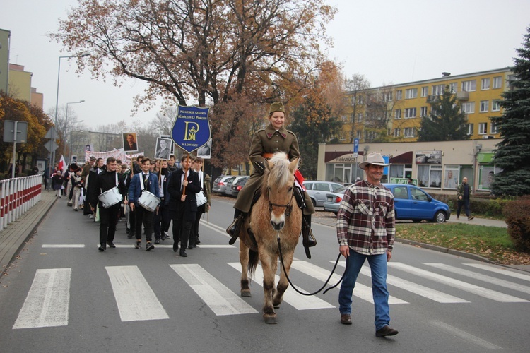 Marsz patriotyczny "Pijarskiej"