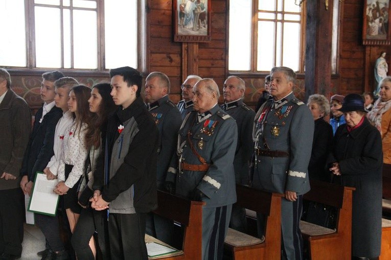 Msza św. z okazji nadania imienia szkole w Jastkowie