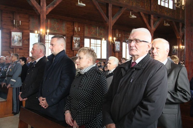 Msza św. z okazji nadania imienia szkole w Jastkowie