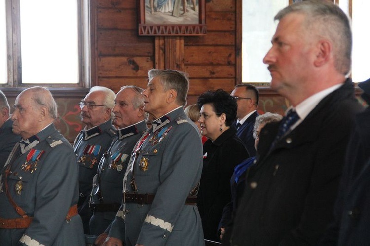 Msza św. z okazji nadania imienia szkole w Jastkowie