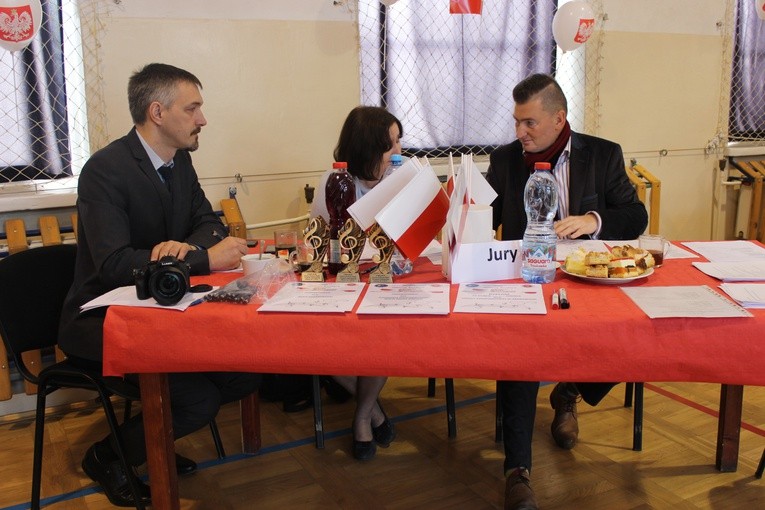 Otłowiec - konkurs pieśni patriotycznych 