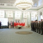 Prezydent Andrzej Duda wręczył dziewięć awansów generalskich