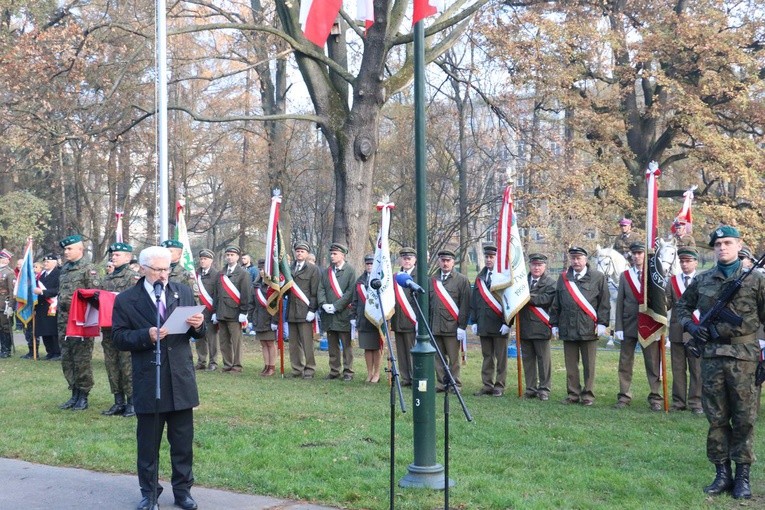 Odsłonięto popiersia zasłużonych Polaków