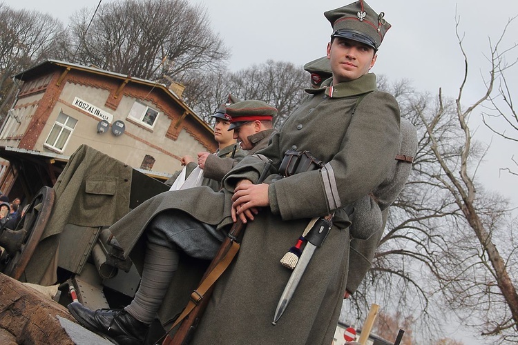 Odbicie pociągu pancernego - widowisko w Koszalinie