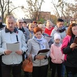 Patriotyczne śpiewanie w Stalowej Woli