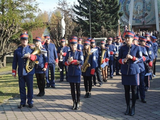 Pisarzowice i ich bohaterowie Niepodleglej