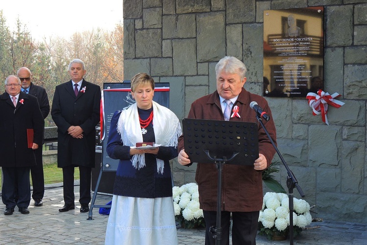 Pisarzowice i ich bohaterowie Niepodleglej