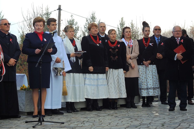 Pisarzowice i ich bohaterowie Niepodleglej