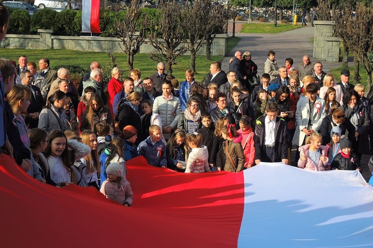 Pisarzowice i ich bohaterowie Niepodleglej