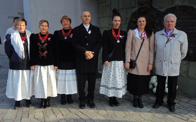 Pisarzowice i ich bohaterowie Niepodleglej