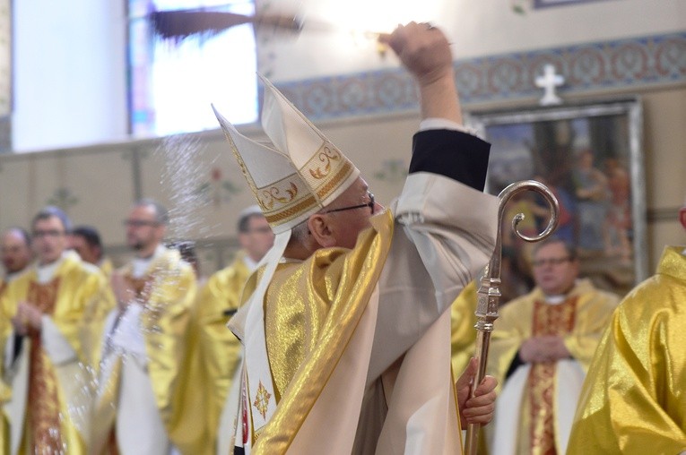 ​Inauguracja odnowionego kościoła św. Wawrzyńca w Plutach