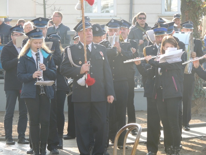 Odsłonięcie pomnika dr. Antoniego Troczewskiego