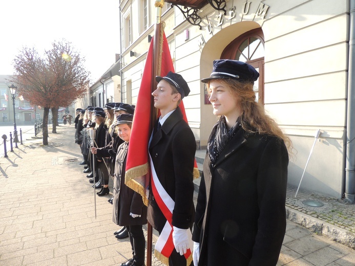 Odsłonięcie pomnika dr. Antoniego Troczewskiego