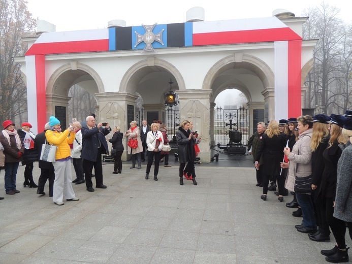 Odsłonięcie pomnika dr. Antoniego Troczewskiego