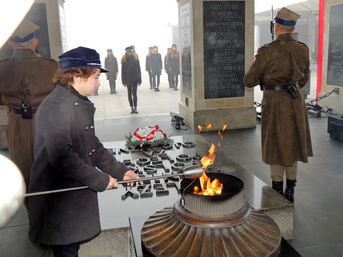 Odsłonięcie pomnika dr. Antoniego Troczewskiego