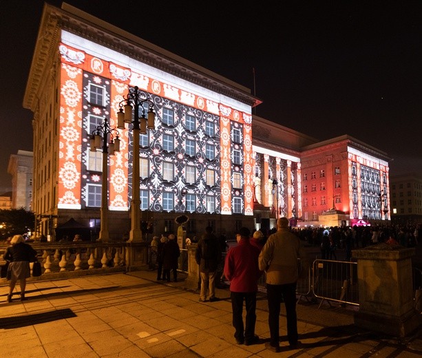 Patriotyczna iluminacja Sejmu Ślaskiego