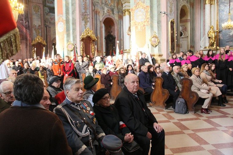 Msza św. w archikatedrze z okazji 100. rocznicy odzyskania niepodległości