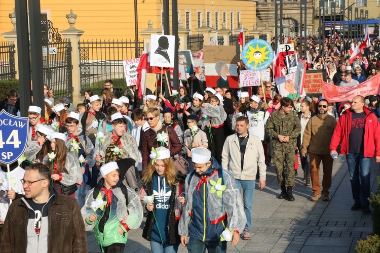 Radosna Parada Niepodległości cz.1