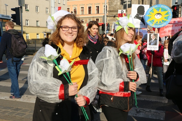 Radosna Parada Niepodległości cz.1