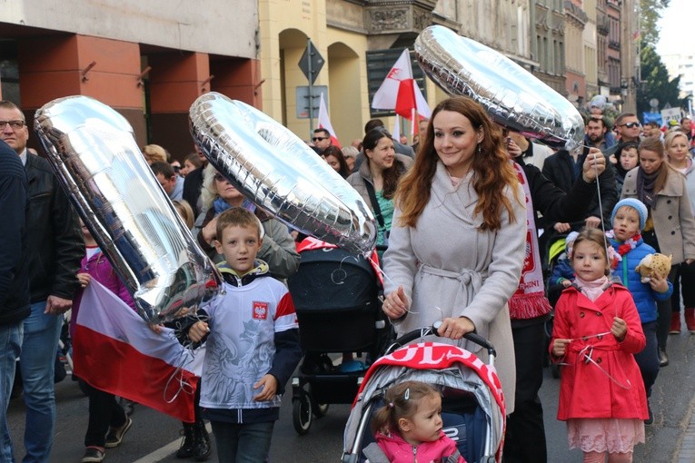 Radosna Parada Niepodległości cz.1