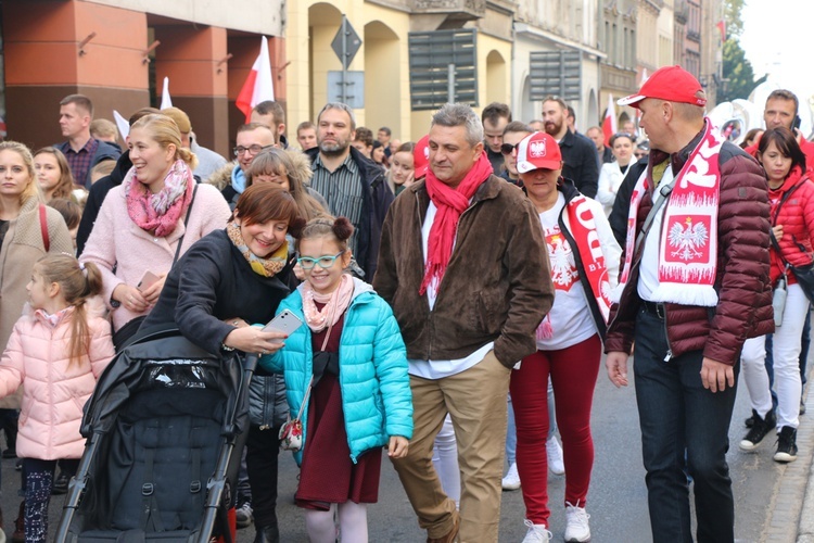 Radosna Parada Niepodległości cz.1