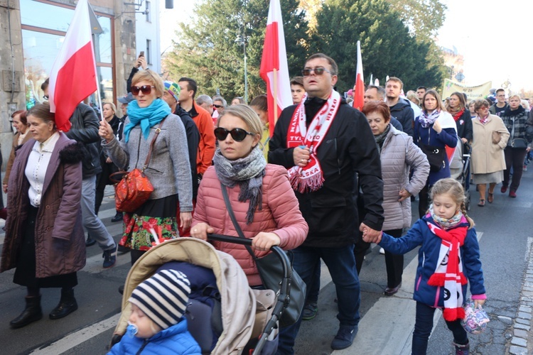 Radosna Parada Niepodległości cz.1