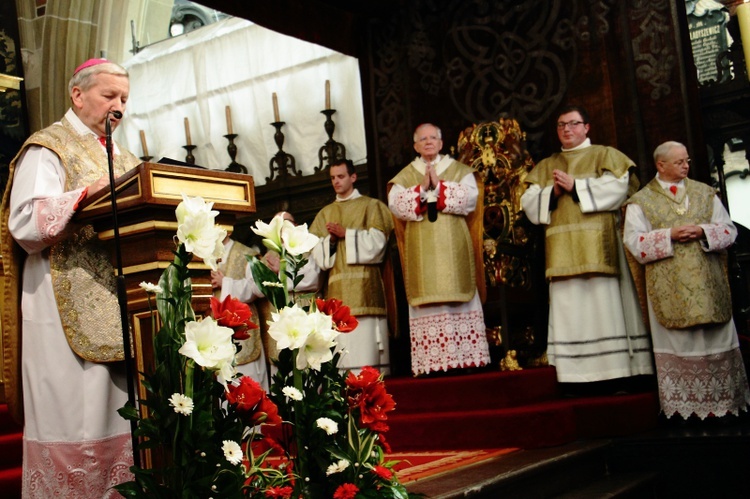 Poświęcenie monstrancji "Lumen Gentium"