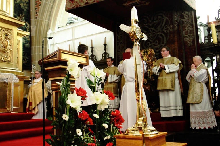 Poświęcenie monstrancji "Lumen Gentium"